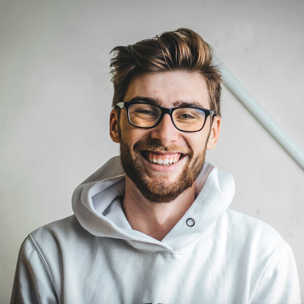 Автор: Денис Петерсон